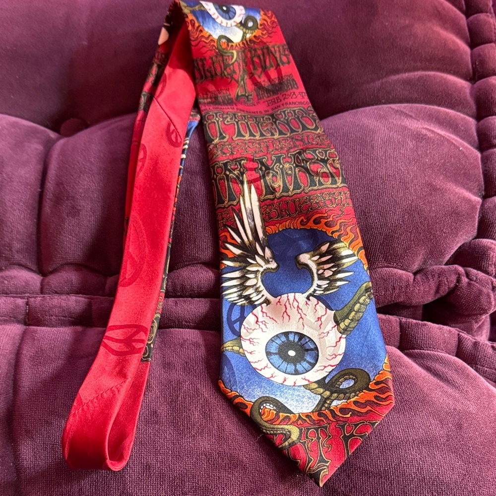 The Fillmore Poster Tie Hendrix Flying Eyeball silk NWOT - Picture 1 of 9